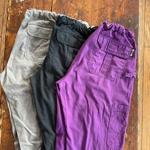 3 pairs of Koi cargo scrub pants S reg